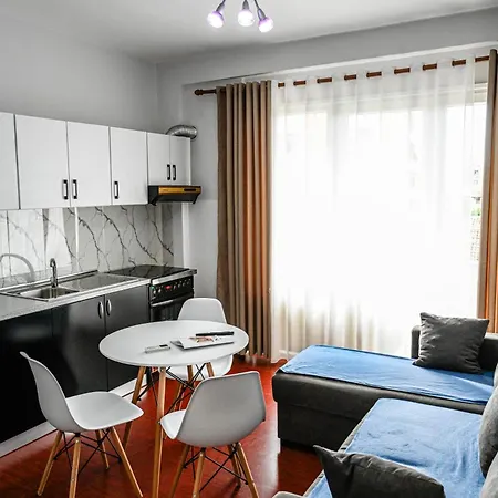 N'baz Shkodra, 2 Min From Center Apartment